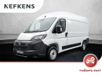 Peugeot Boxer 5-deurs L2H2 3.5t 140 pk | Navigatie | Achteruitrijcamera | Parkeersensoren Achter | Zijschuifdeur Rechts | 